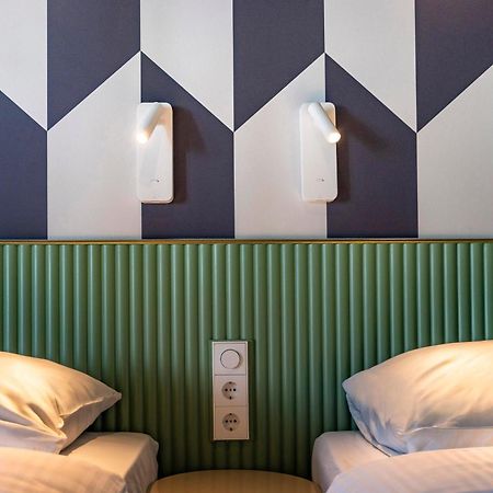 Tourist Inn Hotel אמסטרדם מראה חיצוני תמונה