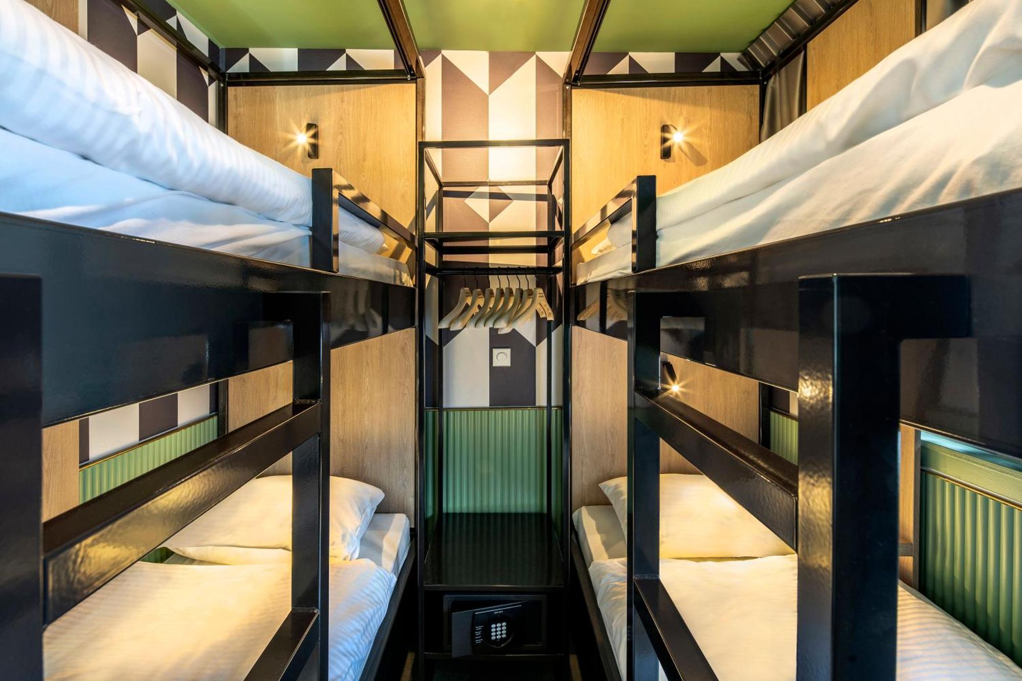 Tourist Inn Hotel אמסטרדם מראה חיצוני תמונה
