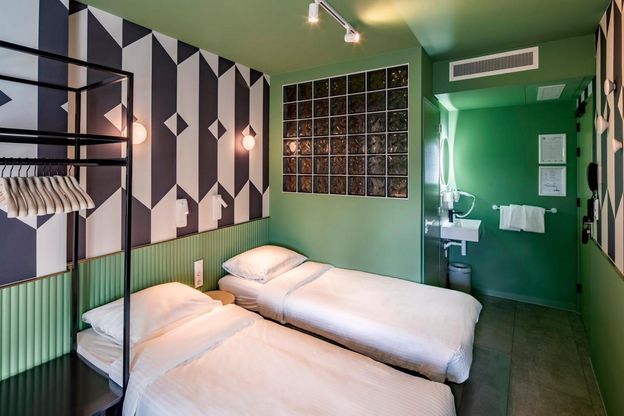 Tourist Inn Hotel אמסטרדם מראה חיצוני תמונה