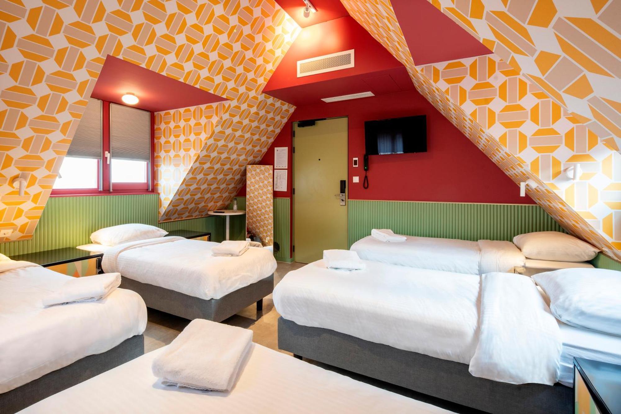 Tourist Inn Hotel אמסטרדם מראה חיצוני תמונה