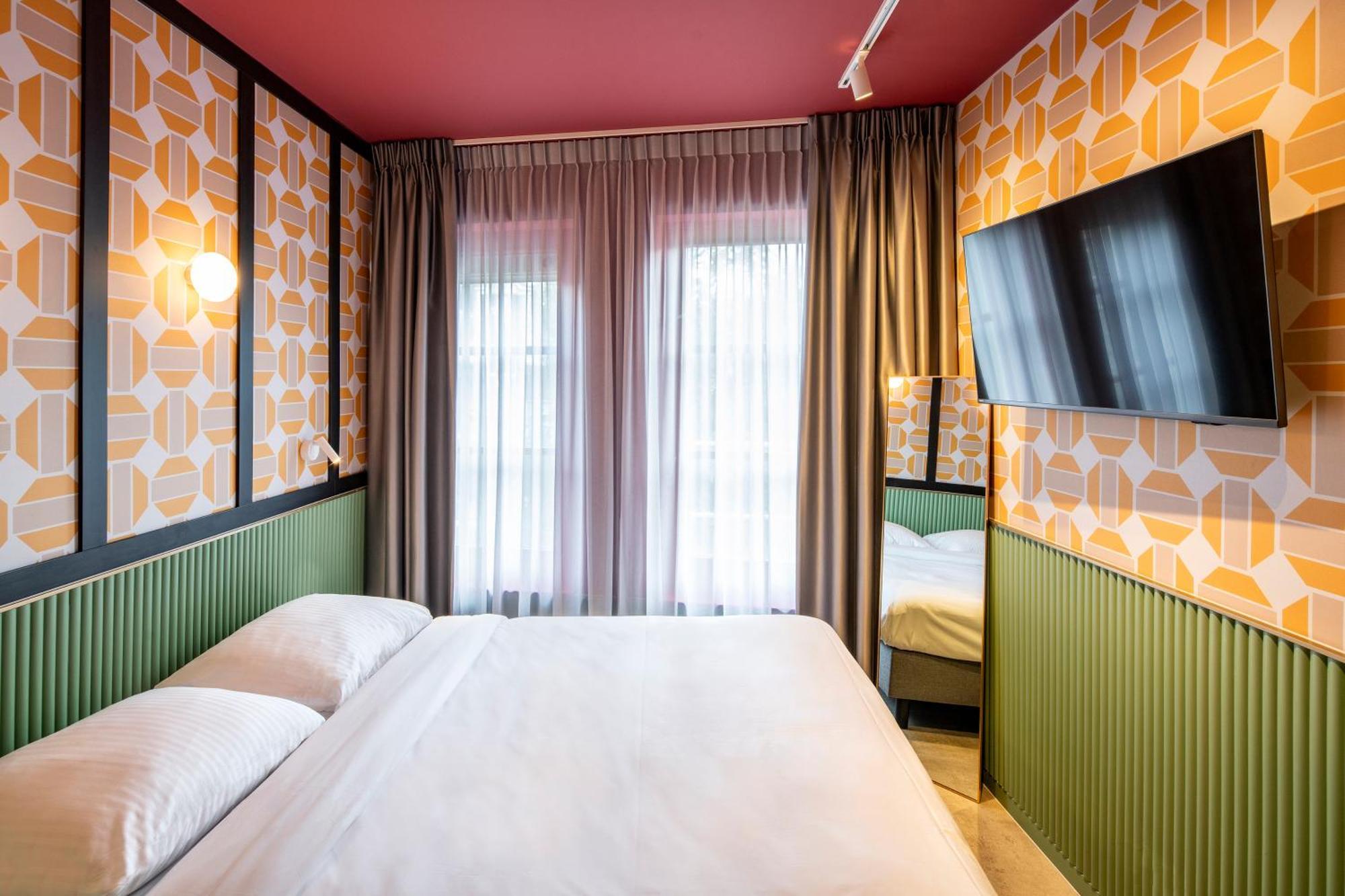 Tourist Inn Hotel אמסטרדם מראה חיצוני תמונה